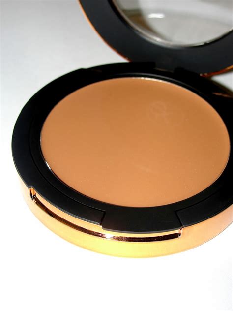 chanel universal bronzer dupe|chanel soleil tan liquid.